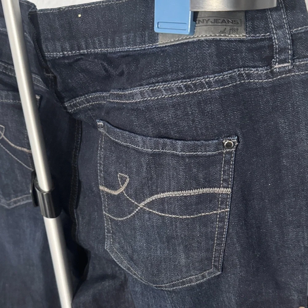 Women’s Jean Pedal Pushers - Picture 2 of 4